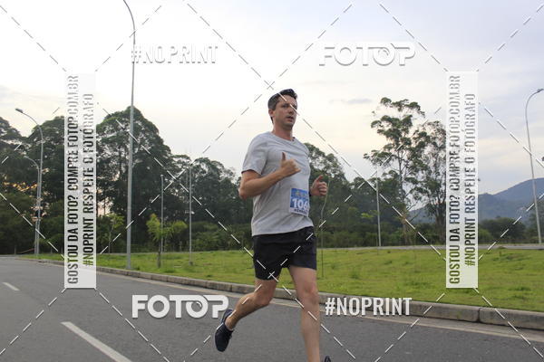 Buy your photos of the eventLaLaLa Night Run e LaLaLa Kids Run on Fotop