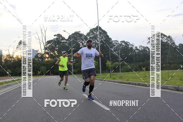 Buy your photos of the eventLaLaLa Night Run e LaLaLa Kids Run on Fotop