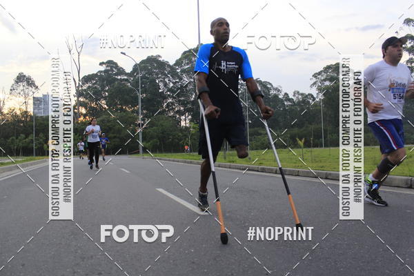 Buy your photos of the eventLaLaLa Night Run e LaLaLa Kids Run on Fotop