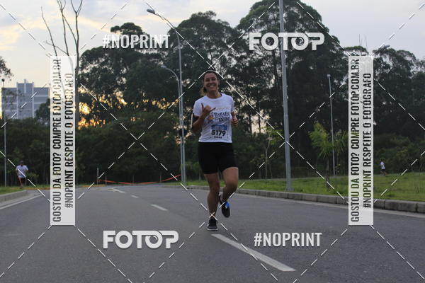 Buy your photos of the eventLaLaLa Night Run e LaLaLa Kids Run on Fotop