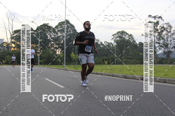 Buy your photos of the eventLaLaLa Night Run e LaLaLa Kids Run on Fotop