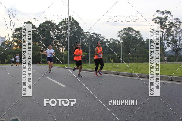 Buy your photos of the eventLaLaLa Night Run e LaLaLa Kids Run on Fotop