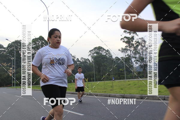 Buy your photos of the eventLaLaLa Night Run e LaLaLa Kids Run on Fotop