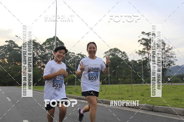 Buy your photos of the eventLaLaLa Night Run e LaLaLa Kids Run on Fotop