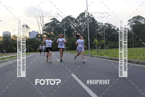 Buy your photos of the eventLaLaLa Night Run e LaLaLa Kids Run on Fotop