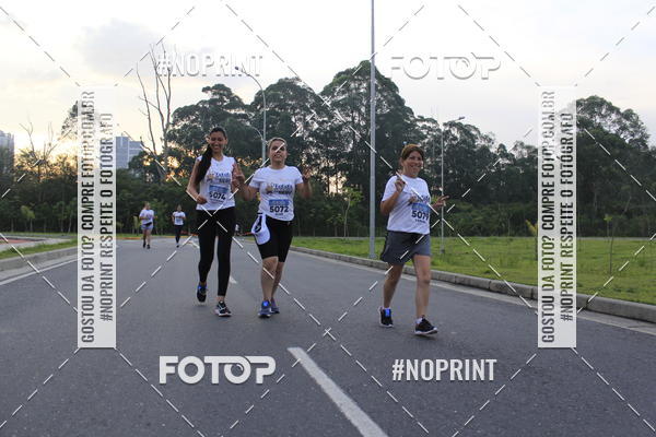 Buy your photos of the eventLaLaLa Night Run e LaLaLa Kids Run on Fotop