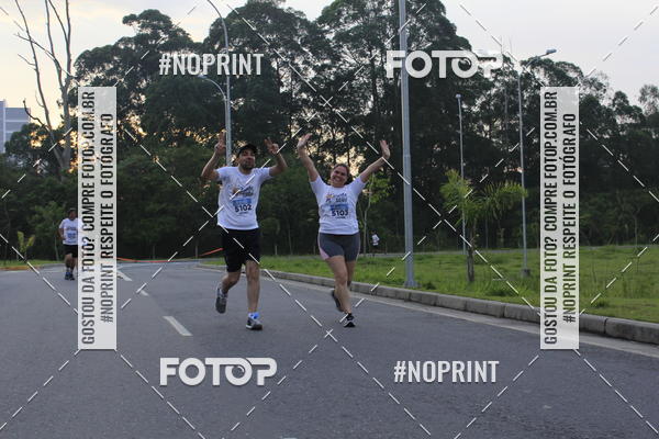 Buy your photos of the eventLaLaLa Night Run e LaLaLa Kids Run on Fotop