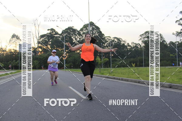 Buy your photos of the eventLaLaLa Night Run e LaLaLa Kids Run on Fotop