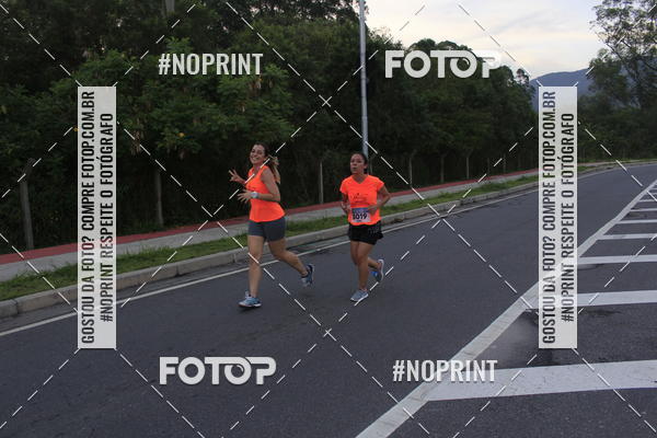 Buy your photos of the eventLaLaLa Night Run e LaLaLa Kids Run on Fotop