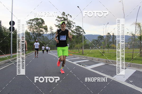 Buy your photos of the eventLaLaLa Night Run e LaLaLa Kids Run on Fotop