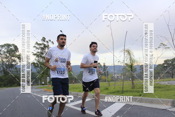 Buy your photos of the eventLaLaLa Night Run e LaLaLa Kids Run on Fotop