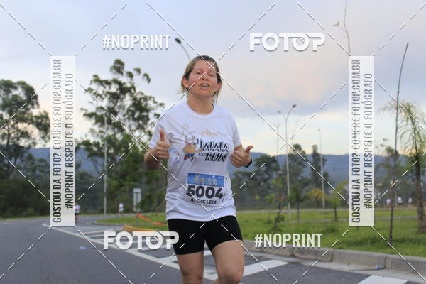 Buy your photos of the eventLaLaLa Night Run e LaLaLa Kids Run on Fotop