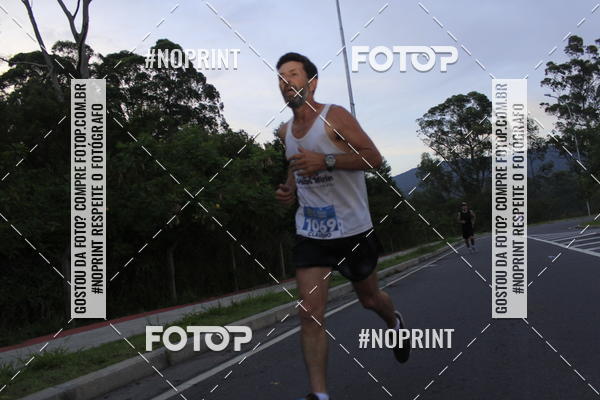 Buy your photos of the eventLaLaLa Night Run e LaLaLa Kids Run on Fotop