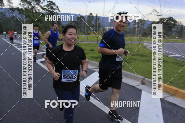 Buy your photos of the eventLaLaLa Night Run e LaLaLa Kids Run on Fotop