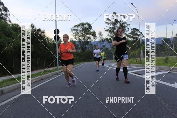 Buy your photos of the eventLaLaLa Night Run e LaLaLa Kids Run on Fotop