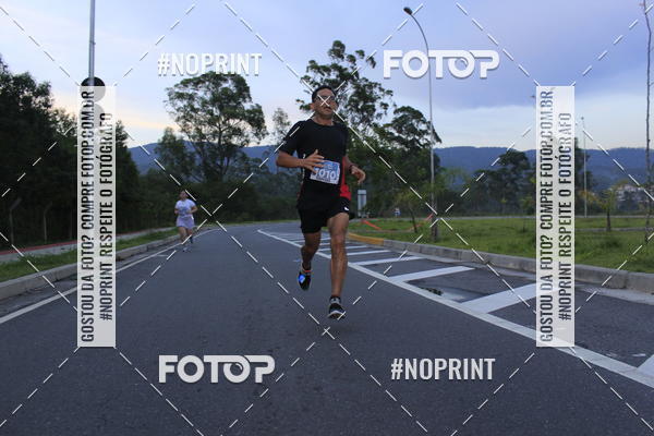 Buy your photos of the eventLaLaLa Night Run e LaLaLa Kids Run on Fotop