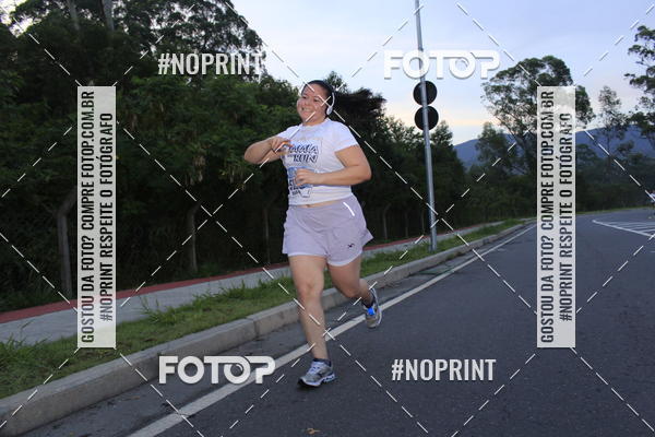 Buy your photos of the eventLaLaLa Night Run e LaLaLa Kids Run on Fotop