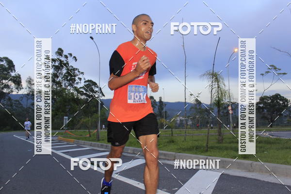 Buy your photos of the eventLaLaLa Night Run e LaLaLa Kids Run on Fotop