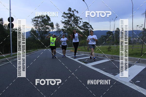 Buy your photos of the eventLaLaLa Night Run e LaLaLa Kids Run on Fotop