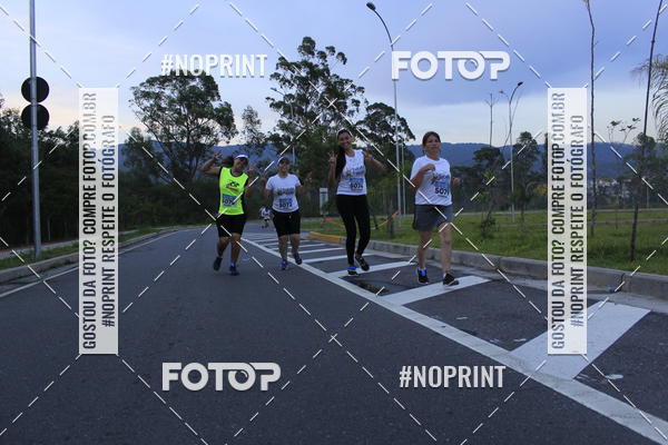 Buy your photos of the eventLaLaLa Night Run e LaLaLa Kids Run on Fotop