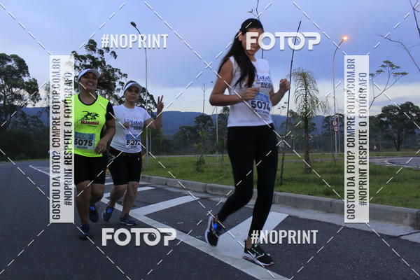 Buy your photos of the eventLaLaLa Night Run e LaLaLa Kids Run on Fotop