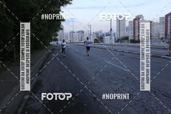 Buy your photos of the eventLaLaLa Night Run e LaLaLa Kids Run on Fotop