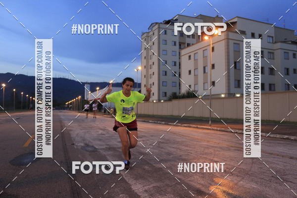 Buy your photos of the eventLaLaLa Night Run e LaLaLa Kids Run on Fotop