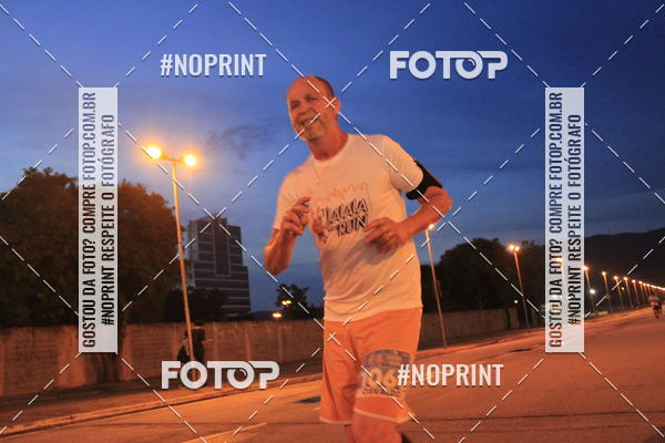 Buy your photos of the eventLaLaLa Night Run e LaLaLa Kids Run on Fotop