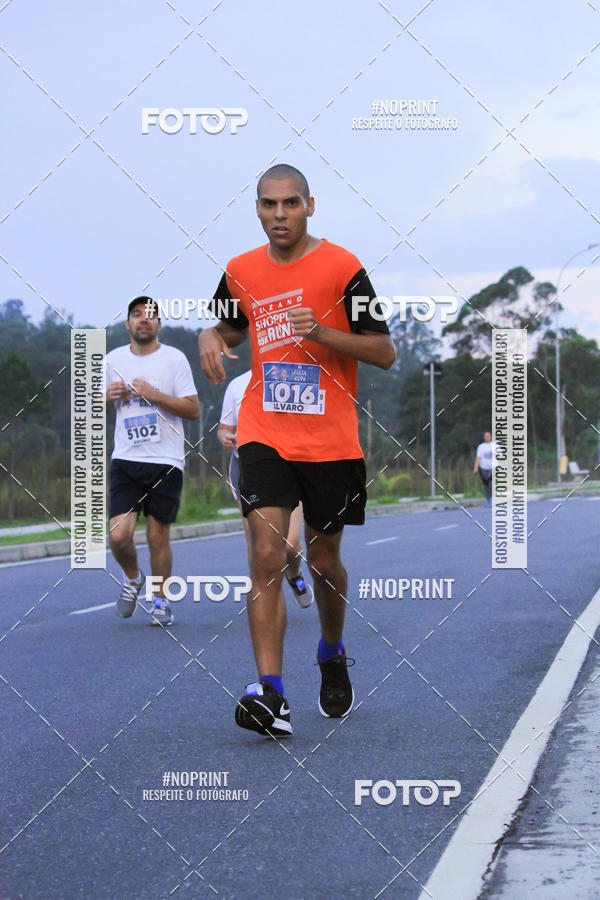 Buy your photos of the eventLaLaLa Night Run e LaLaLa Kids Run on Fotop