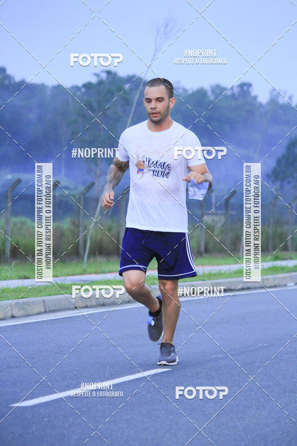 Buy your photos of the eventLaLaLa Night Run e LaLaLa Kids Run on Fotop