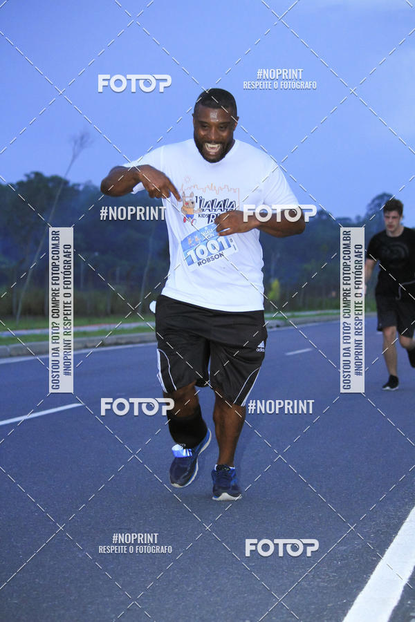 Buy your photos of the eventLaLaLa Night Run e LaLaLa Kids Run on Fotop