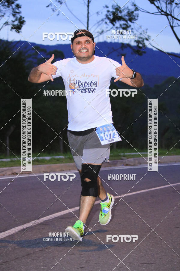 Buy your photos of the eventLaLaLa Night Run e LaLaLa Kids Run on Fotop