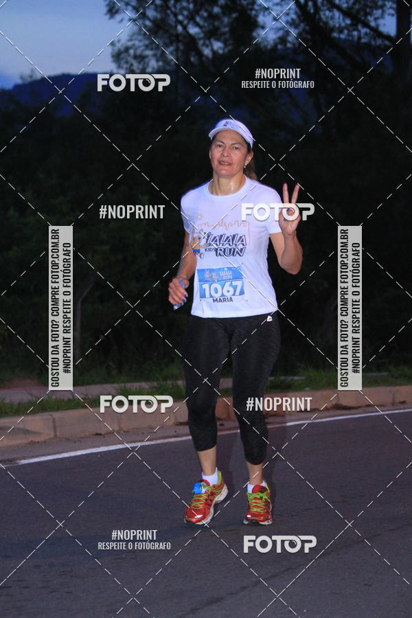 Buy your photos of the eventLaLaLa Night Run e LaLaLa Kids Run on Fotop