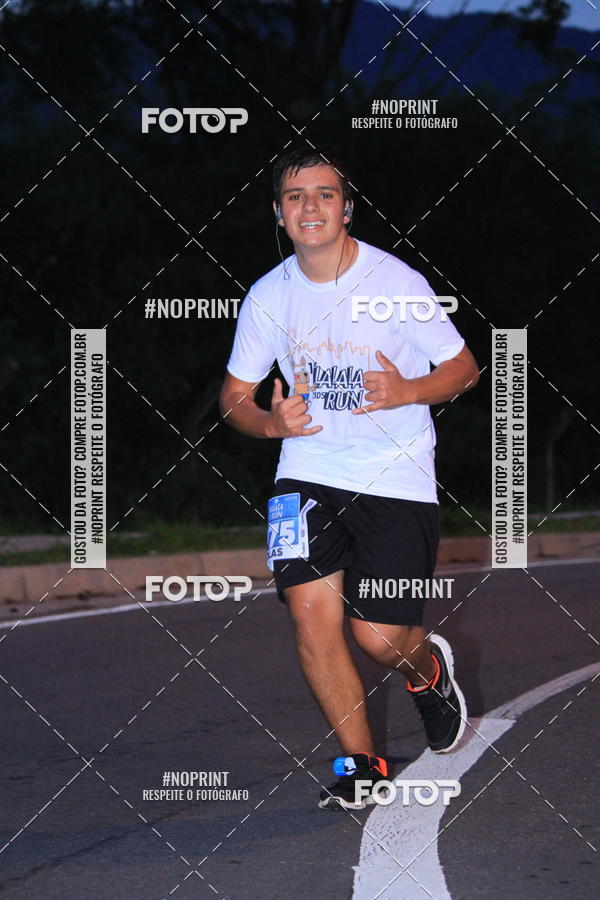 Buy your photos of the eventLaLaLa Night Run e LaLaLa Kids Run on Fotop