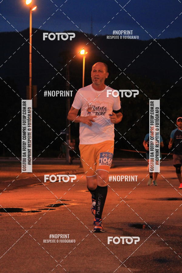 Buy your photos of the eventLaLaLa Night Run e LaLaLa Kids Run on Fotop