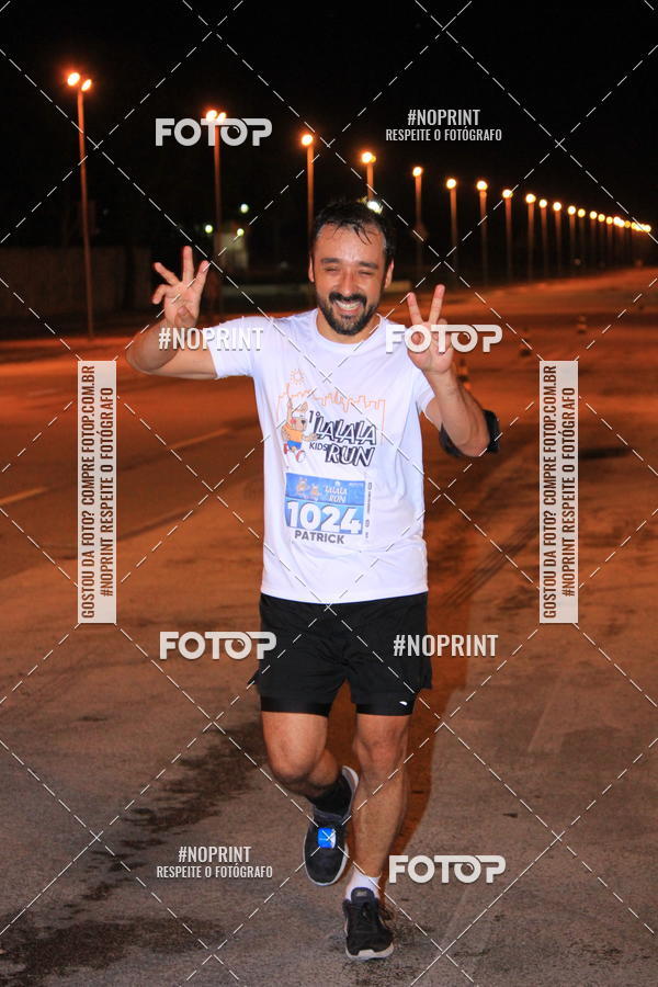 Buy your photos of the eventLaLaLa Night Run e LaLaLa Kids Run on Fotop
