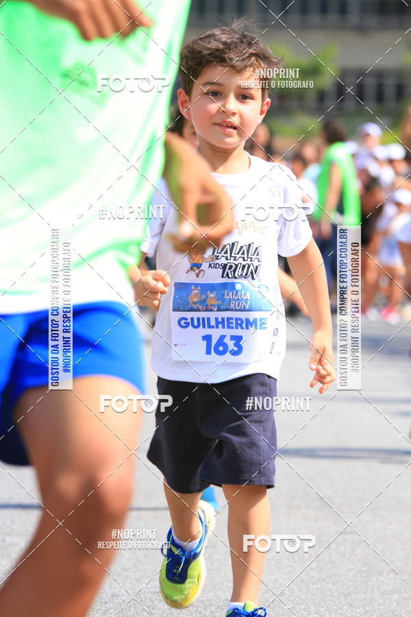 Buy your photos of the eventLaLaLa Night Run e LaLaLa Kids Run on Fotop