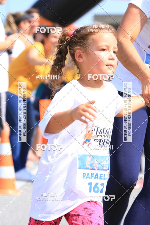 Buy your photos of the eventLaLaLa Night Run e LaLaLa Kids Run on Fotop