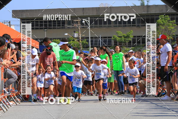 Buy your photos of the eventLaLaLa Night Run e LaLaLa Kids Run on Fotop