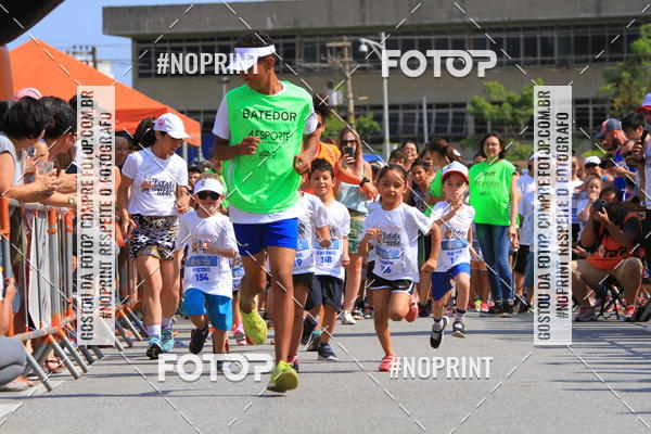 Buy your photos of the eventLaLaLa Night Run e LaLaLa Kids Run on Fotop