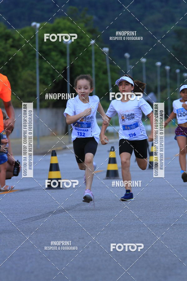 Buy your photos of the eventLaLaLa Night Run e LaLaLa Kids Run on Fotop
