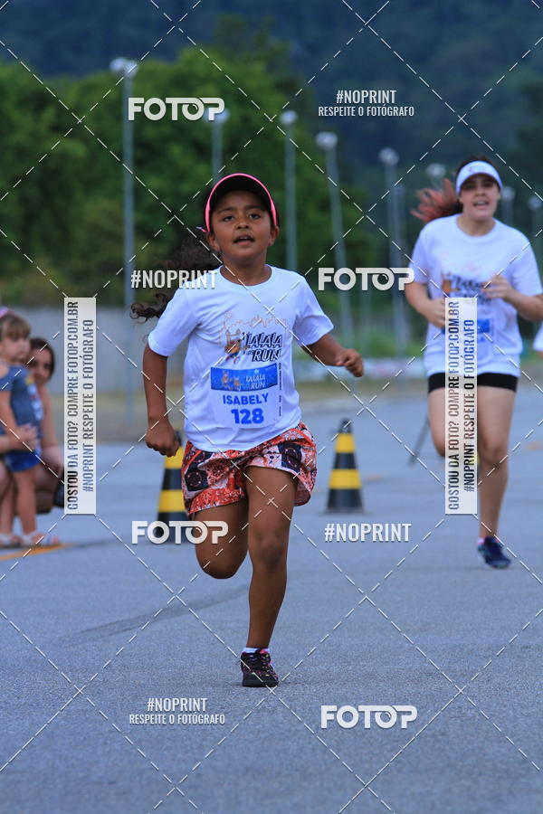 Buy your photos of the eventLaLaLa Night Run e LaLaLa Kids Run on Fotop