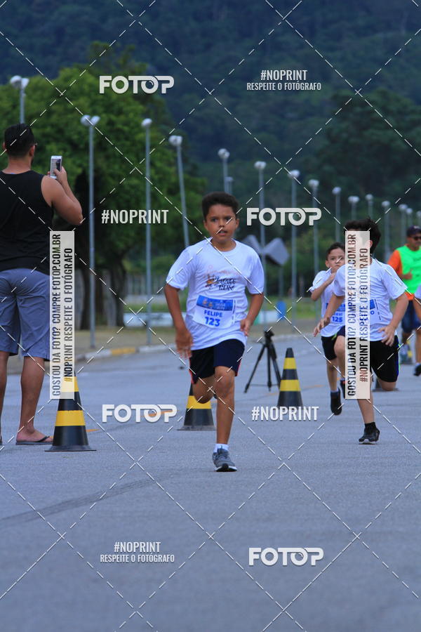 Buy your photos of the eventLaLaLa Night Run e LaLaLa Kids Run on Fotop