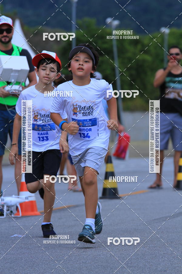 Buy your photos of the eventLaLaLa Night Run e LaLaLa Kids Run on Fotop