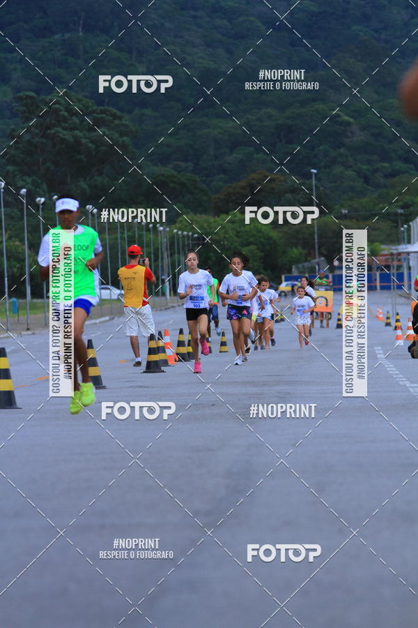 Buy your photos of the eventLaLaLa Night Run e LaLaLa Kids Run on Fotop