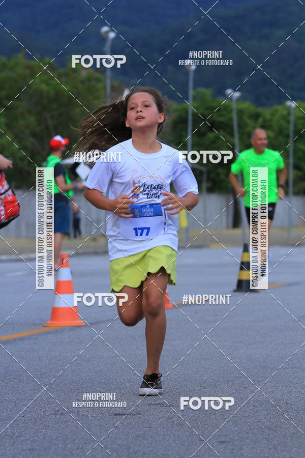 Buy your photos of the eventLaLaLa Night Run e LaLaLa Kids Run on Fotop