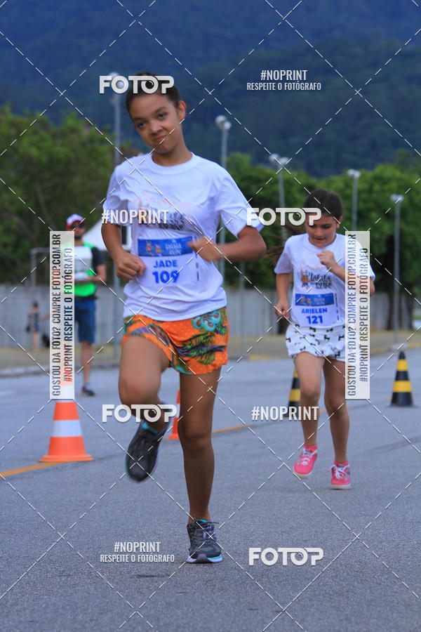 Buy your photos of the eventLaLaLa Night Run e LaLaLa Kids Run on Fotop