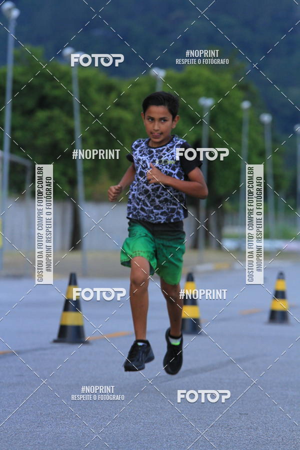 Buy your photos of the eventLaLaLa Night Run e LaLaLa Kids Run on Fotop