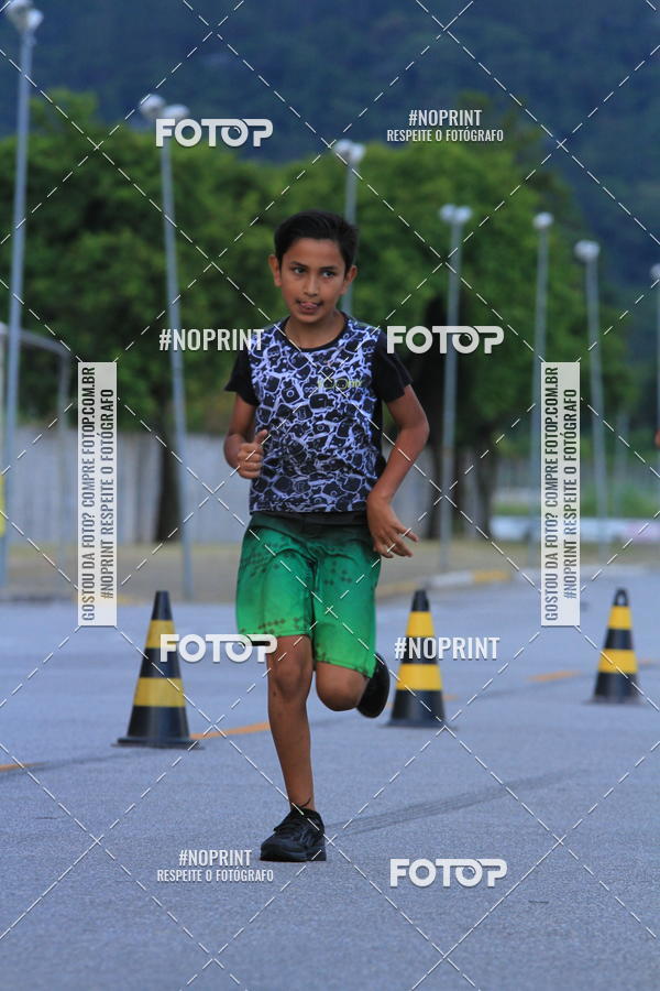 Buy your photos of the eventLaLaLa Night Run e LaLaLa Kids Run on Fotop