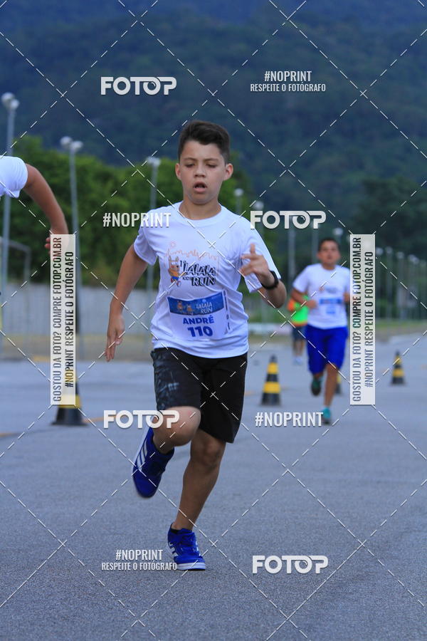 Buy your photos of the eventLaLaLa Night Run e LaLaLa Kids Run on Fotop